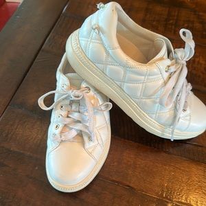 Women's Gale Casual Flats by Gravity Defy Size 7.5